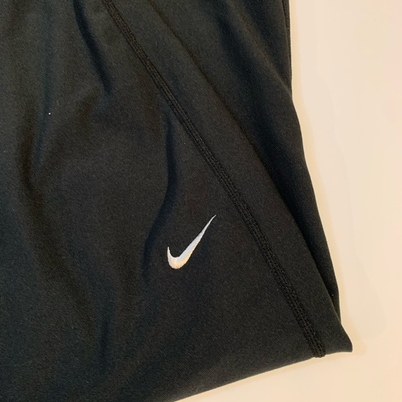 Nike capri legging - Picture 2 of 5